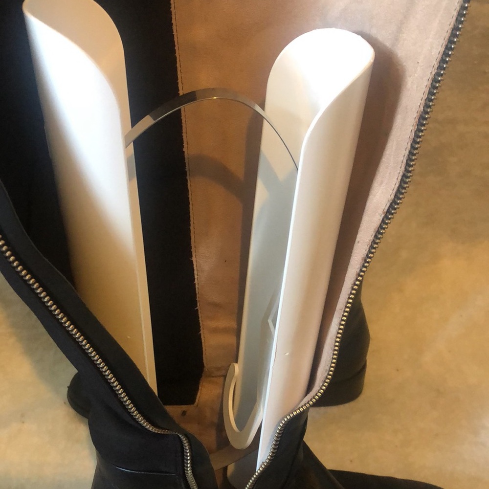 M. Kors size 7 TTS Hamilton tall riding boots black leather & stretch back - Picture 11 of 11
